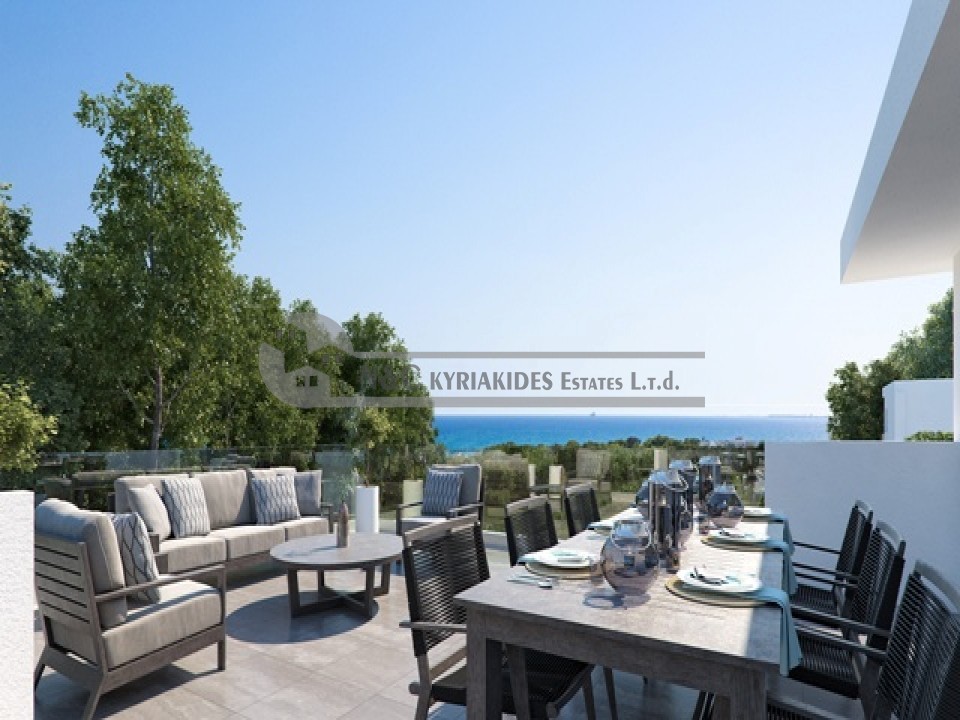 Four-bedroom detached luxury residences for sale just 500m from the beach.