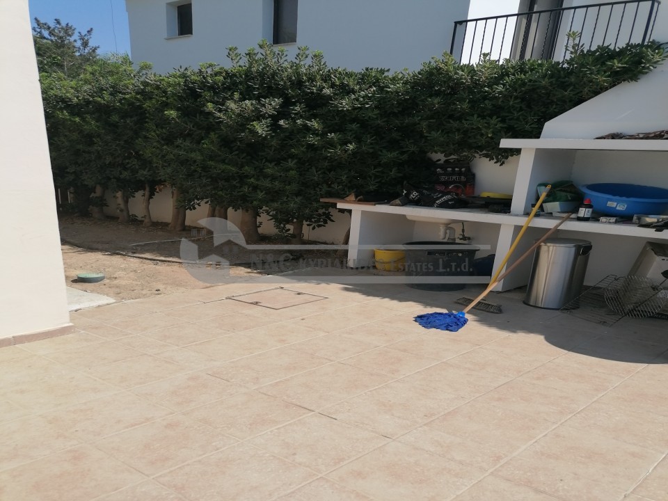 Three and Four Bedrooms villas for rent in Oroklini village, Larnaca