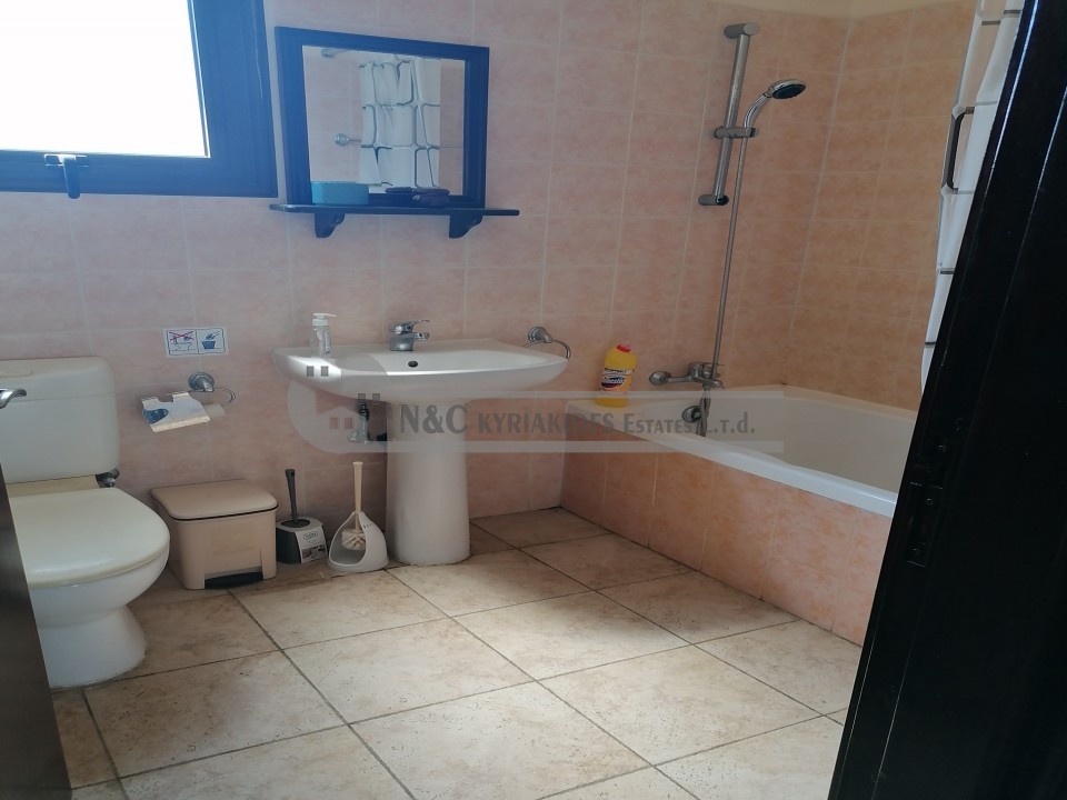 Three and Four Bedrooms villas for rent in Oroklini village, Larnaca